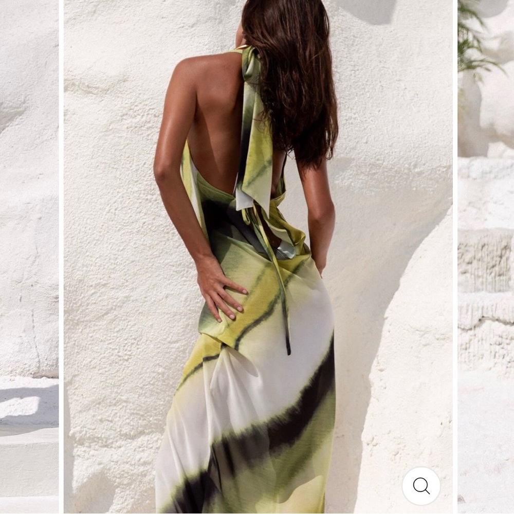 Backless Maxi Green Dress - Picture 4 of 9
